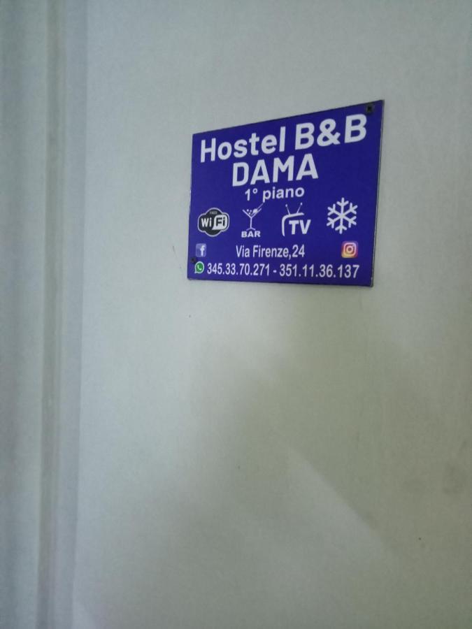 Dama Hostelbb Наполи Екстериор снимка