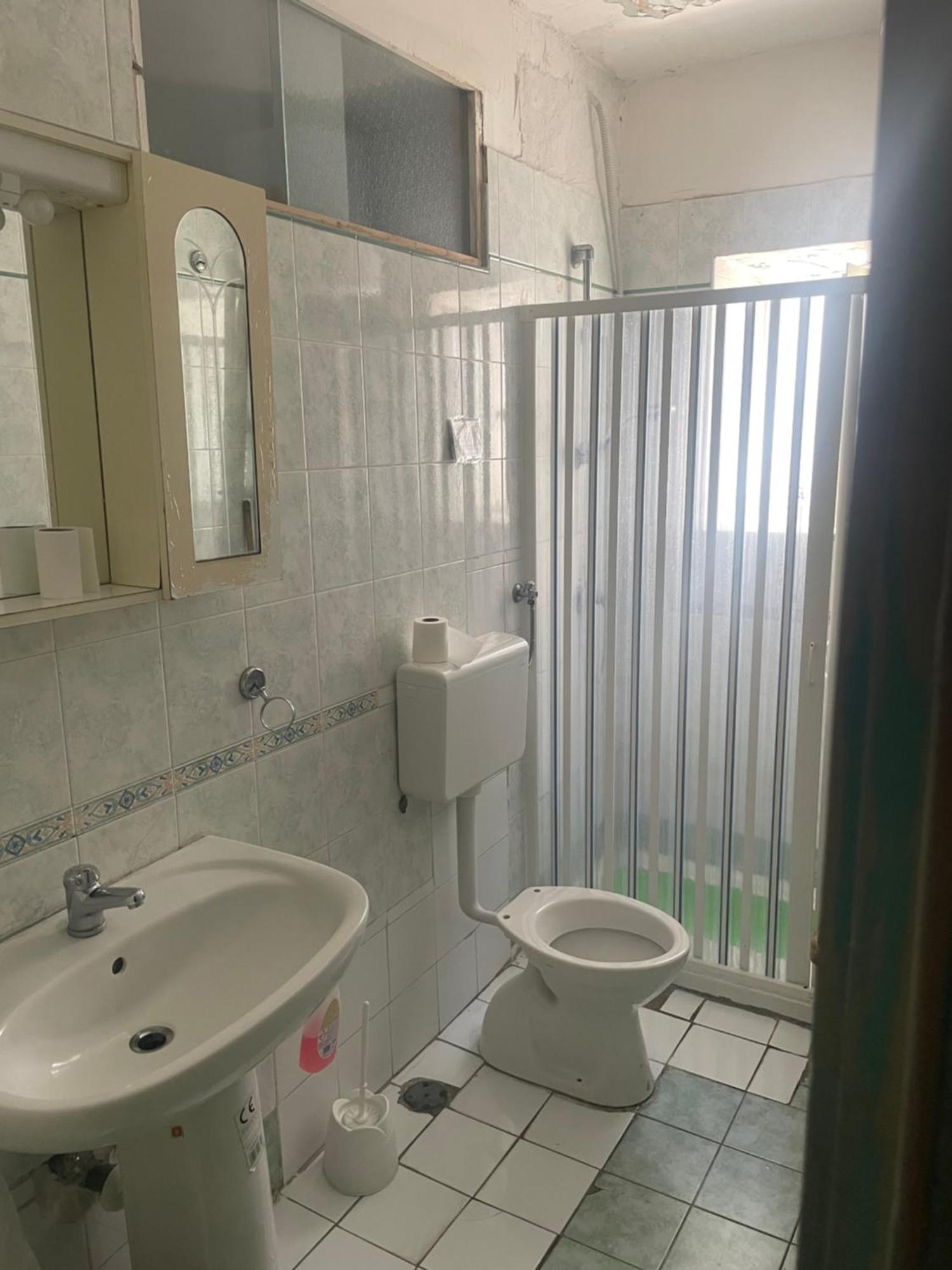 Dama Hostelbb Наполи Екстериор снимка